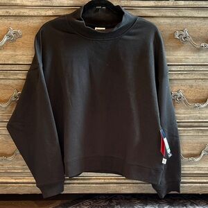 Reebok *NWT Mock Neck Pullover Sweatshirt